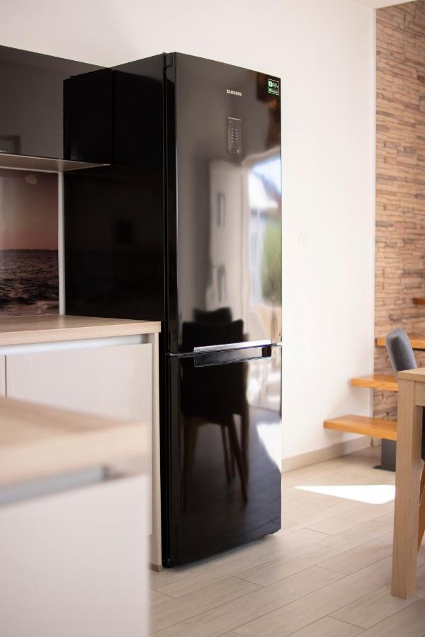 Holiday House By The Sea Vigo Zadar Exterior foto